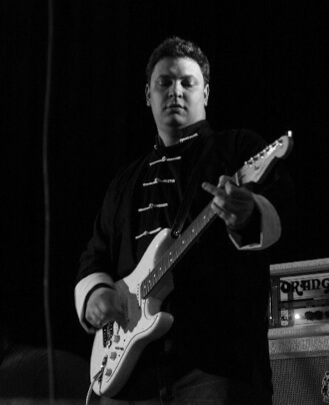 Michael Nesbit Guitar Teacher, Bass Guitar Teacher, Keyboard Teacher, Vocals Teacher